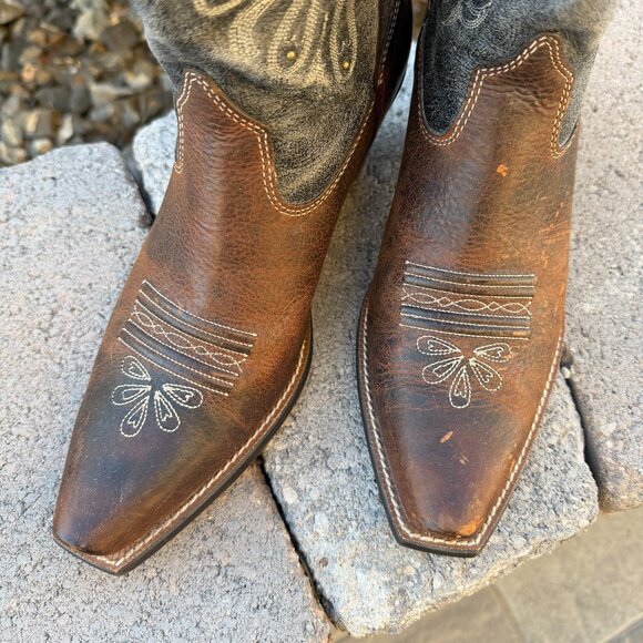 Ariat Women's Daisy Western Cowgirl Boot - Picture 5 of 10